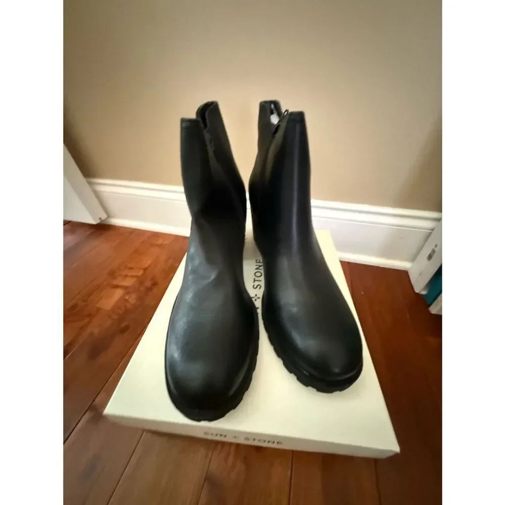 Salt And Stone Black Chunky Heel Chelsea Ankle Boots — image 3 of 8